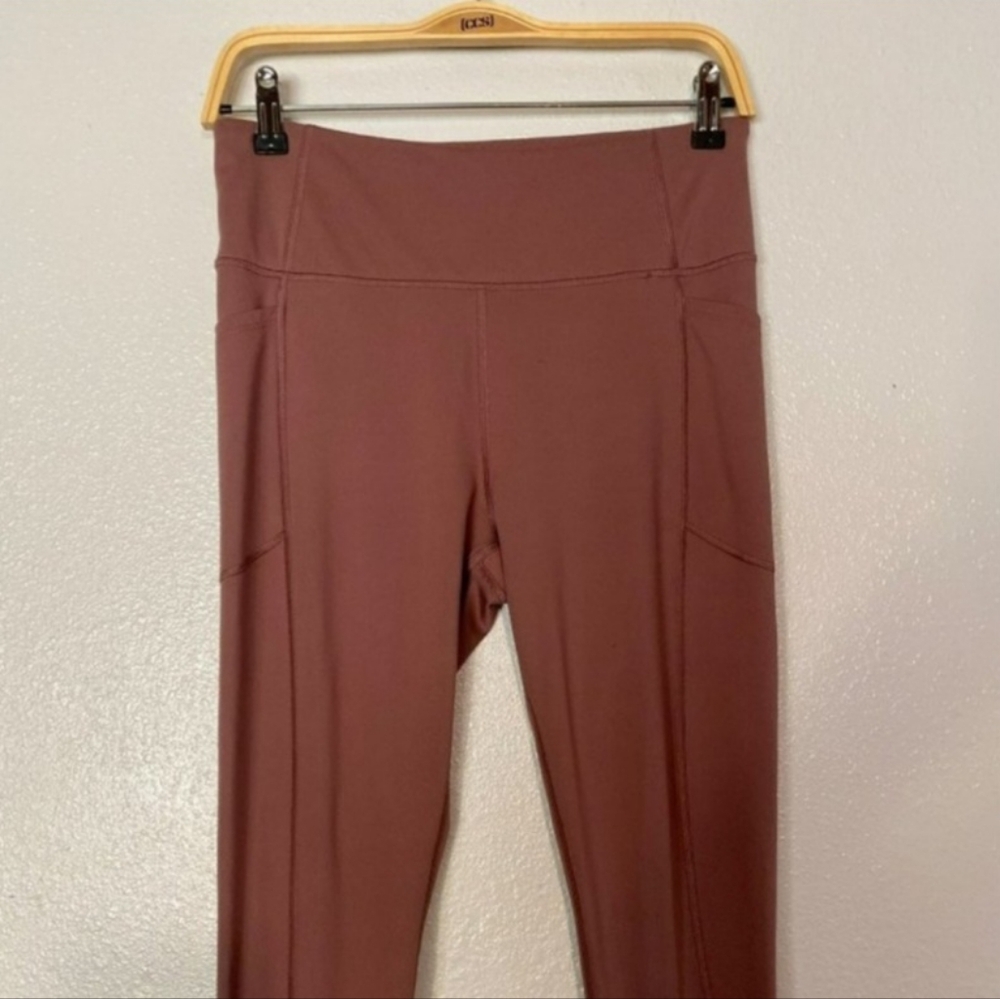 EUC Victoria Secret Dusty Rose/Blush Leggings  size 12